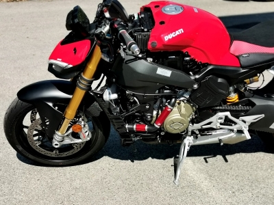 Ducabike Khlerleitung Ducati Streetfighter V4