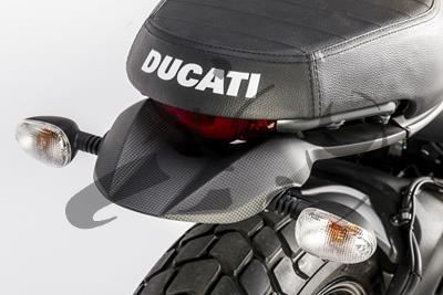 Carbon Ilmberger Blinkerhalter hinten Ducati Scrambler Sixty 2