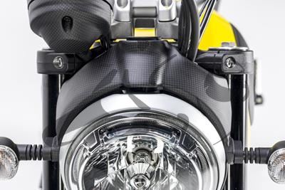 Carbon Ilmberger Lampenabdeckung Ducati Scrambler Sixty 2