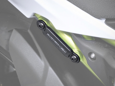 Performance footrest cover Kawasaki Z650