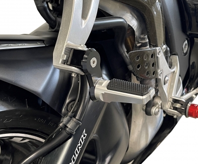 Puig Fussrasten Set verstellbar  Suzuki V-Strom 800DE