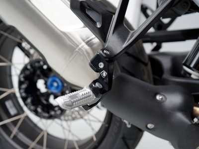 DBK adapterset fr frlngt fotstd fr passagerarstet BMW R 1300 GS