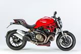 Carbon Ilmberger Stiefelschutz am Auspuff Ducati Monster 1200 S